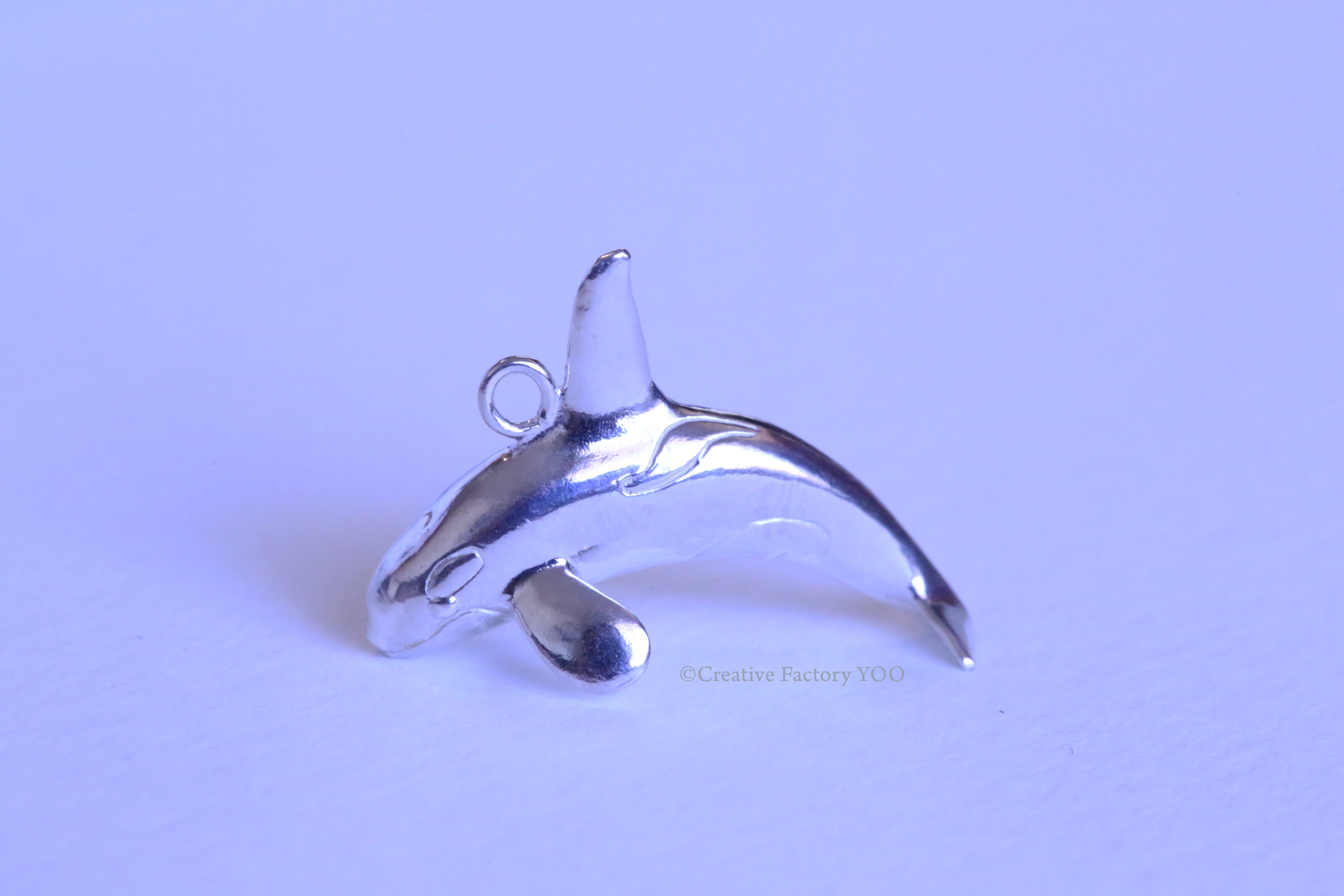 Orca / Killer Whale (Jumping Shape) Pendant